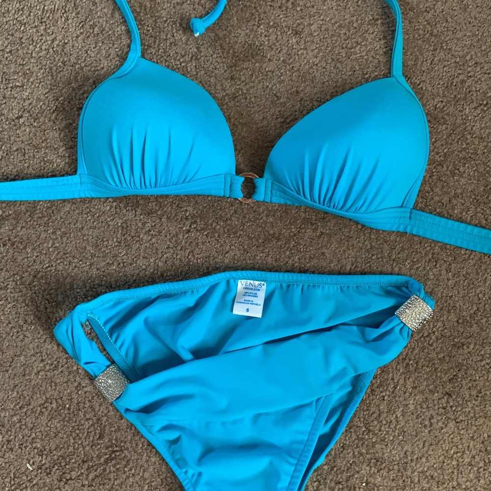VENSU "Goodess" enhancer 2 piece